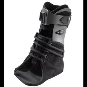 DONJOY VELOCITY ES STANDARD RIGHT MEDIUM BLACK BRACE 11-1494-3-06000